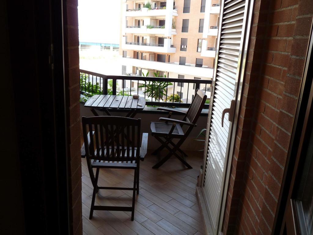Domus Fiera Di Roma Village Apartment