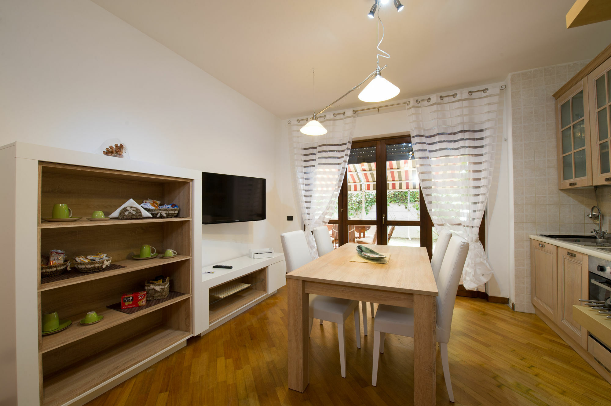 Domus Fiera Di Roma Village Apartment