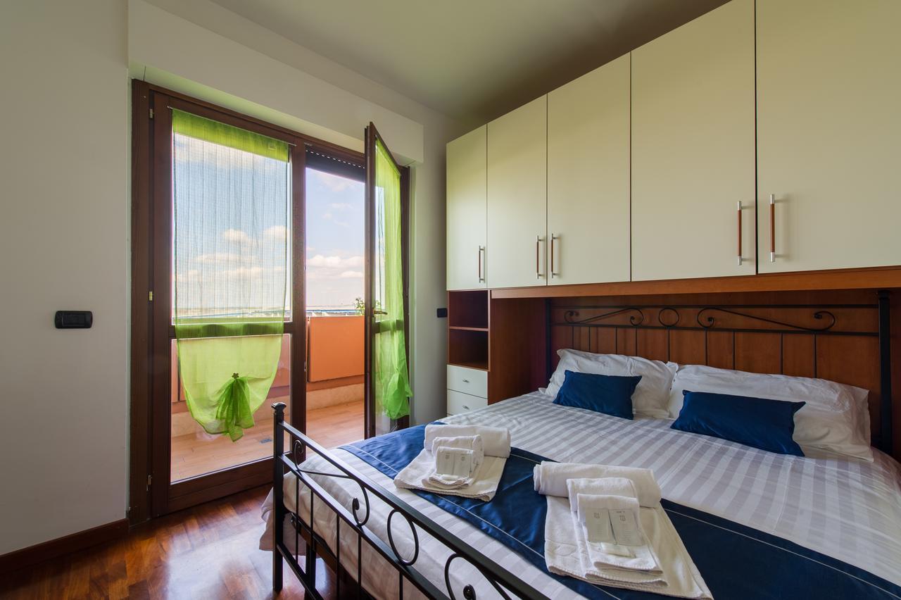 Apartment Domus Fiera Di Roma Village Fiumicino