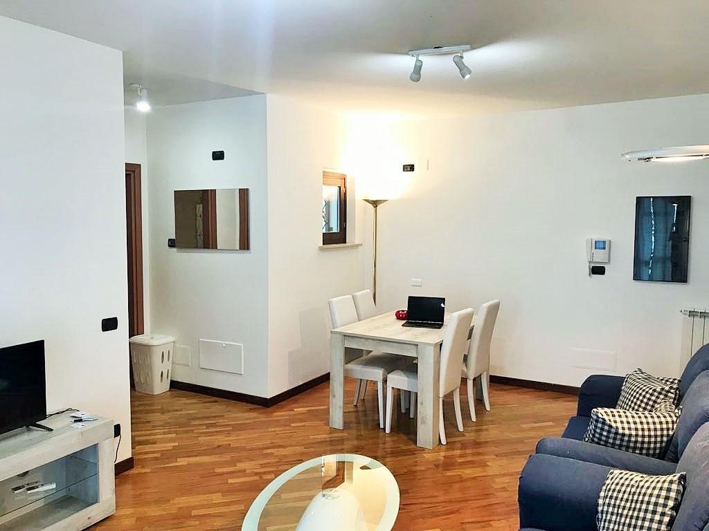 Domus Fiera Di Roma Village Apartment